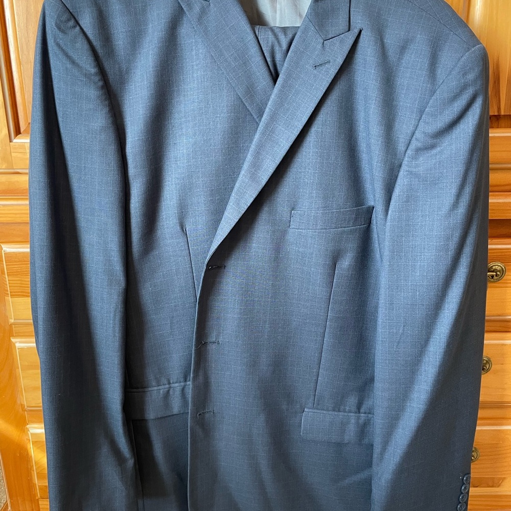 Men's Classic Blue Gray Suit